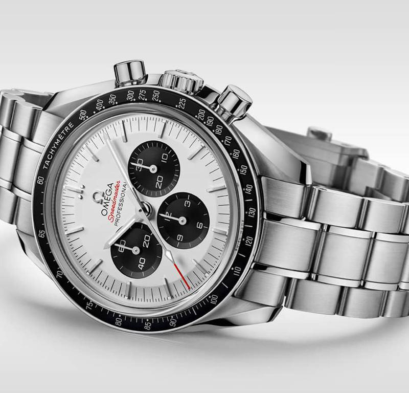 omega-speedmaster-professional-tokyo-panda